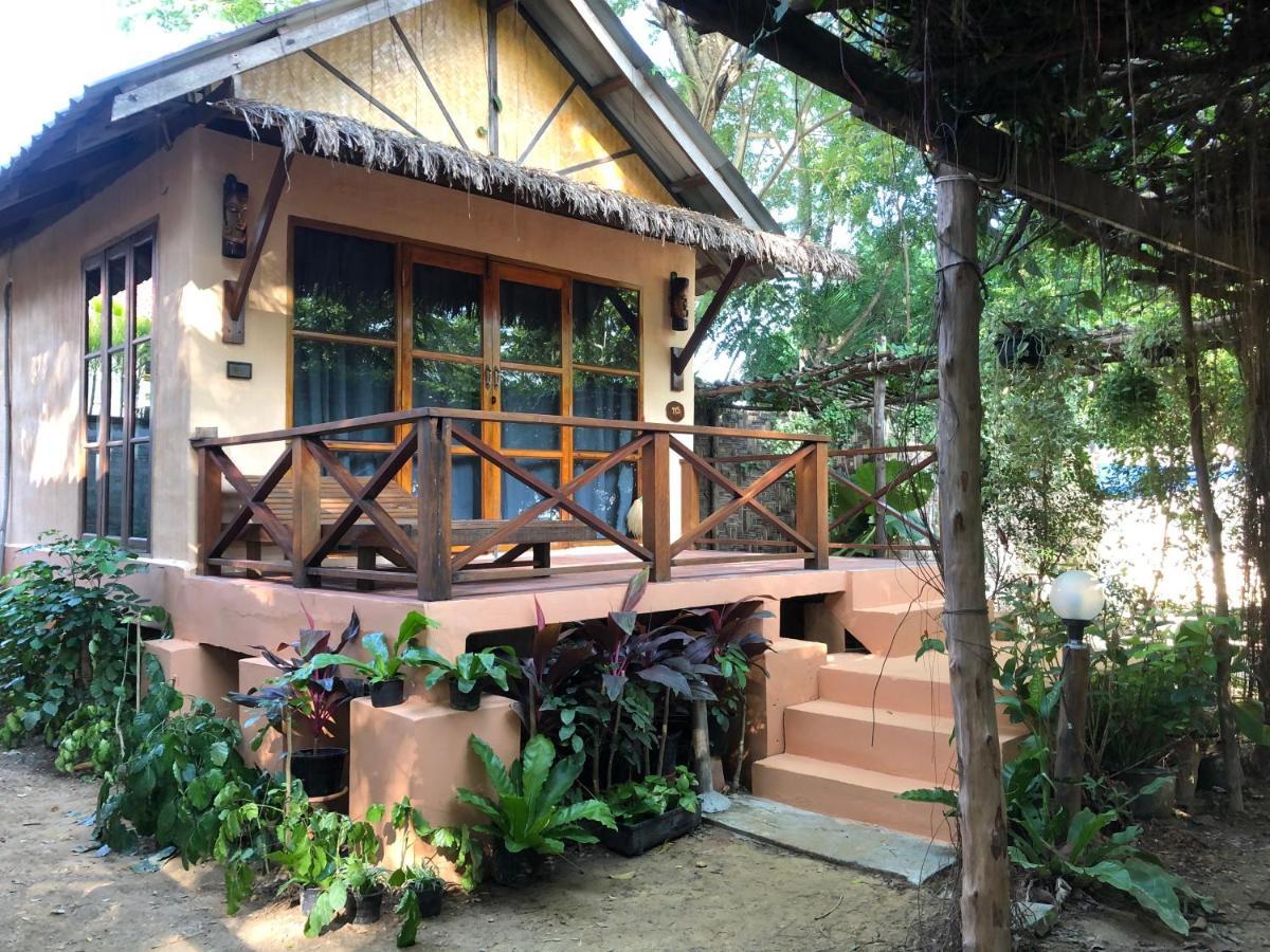 Nautilus Right On The Beach - Adult Only - Sha Extra Plus Ko Lanta Kültér fotó